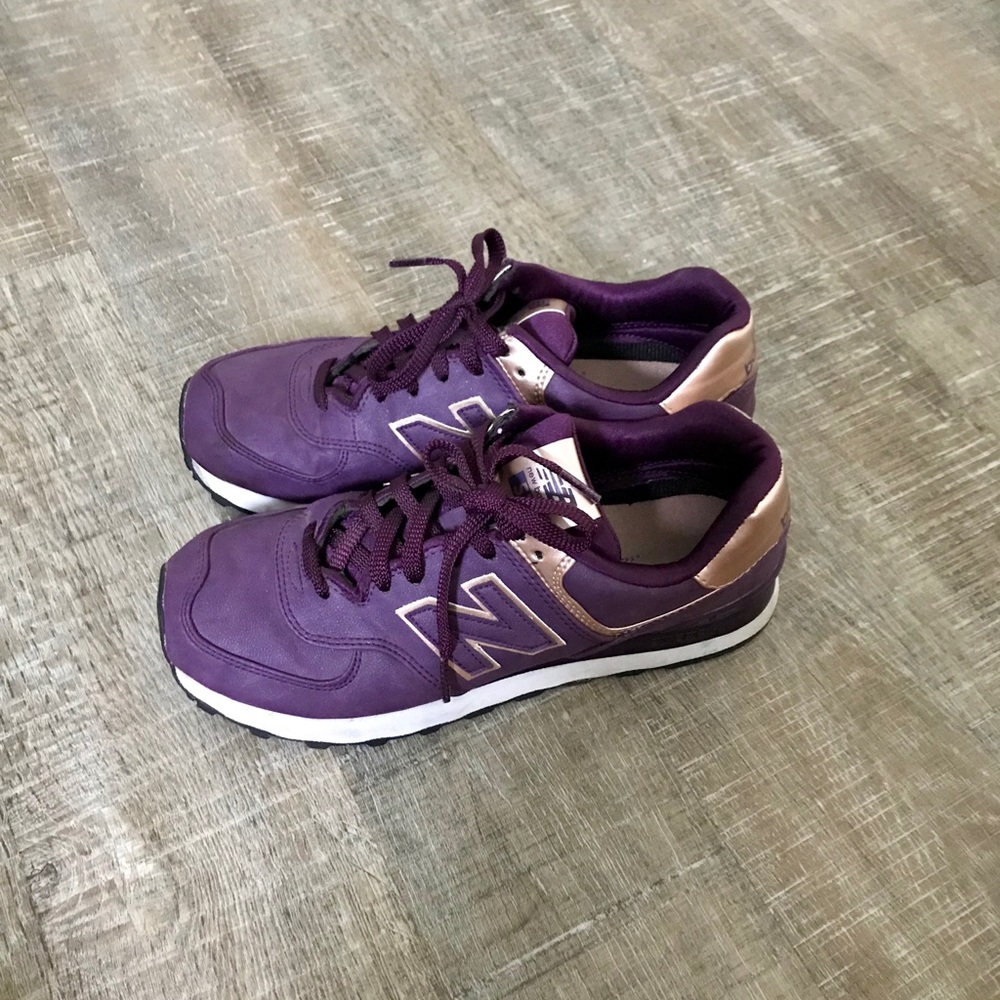 New Balance sneakers size 9